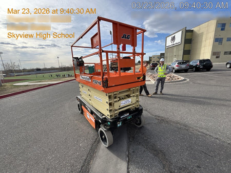 2022 JLG R3246