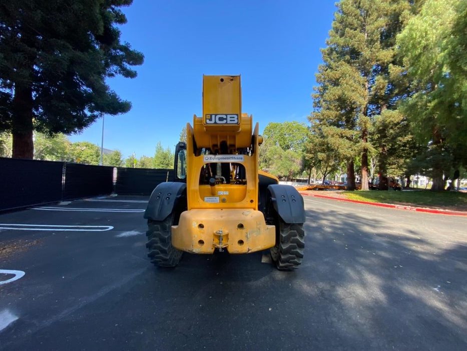 2019 JCB 510-56 Open ROPS, 74 HP, Solid Tires, Worklights, Beacon, Aux Hydraulics, Lifting Eye w/66" Carriage/60" Forks