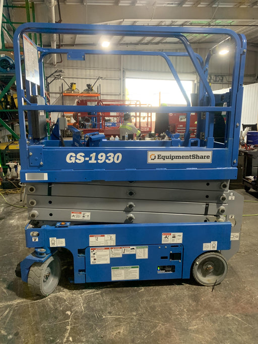 2019 Genie GS-1930 Half Height Swing Gate, 800W Inverter