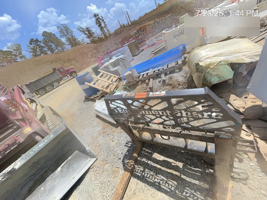 2021 PALADIN 48" Pallet Forks - Paladin