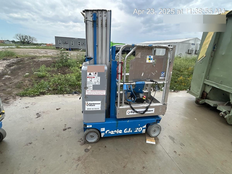 2021 GENIE GR-20