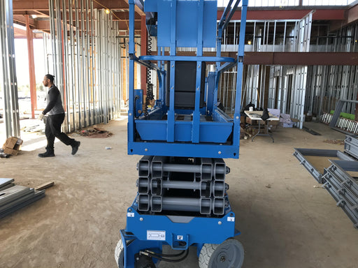 2019 Genie GS-2632 Folding rails with half height swing gate