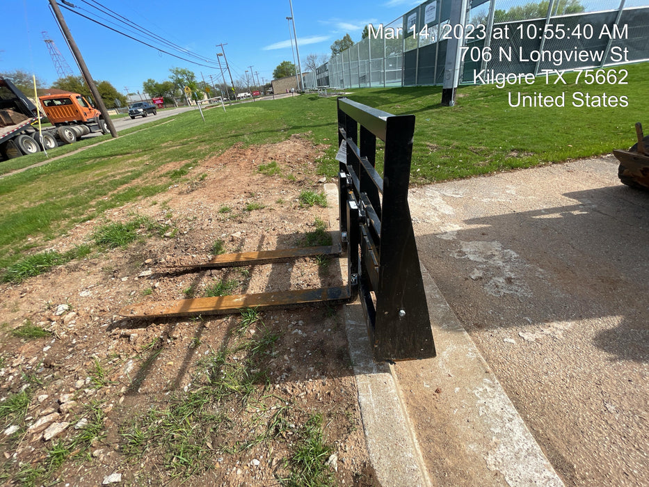 2022 ARROW MATERIAL HANDLING 48" Pallet Forks - Arrow