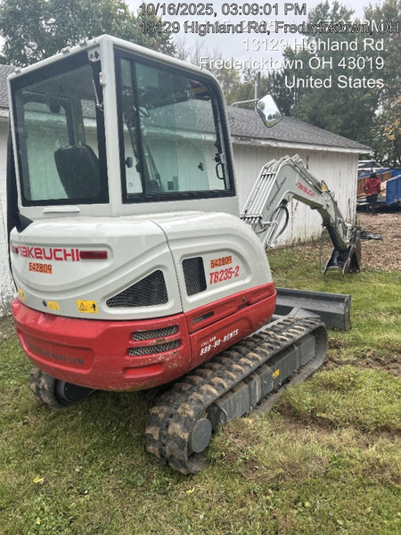 2025 TAKEUCHI TB235-2CR