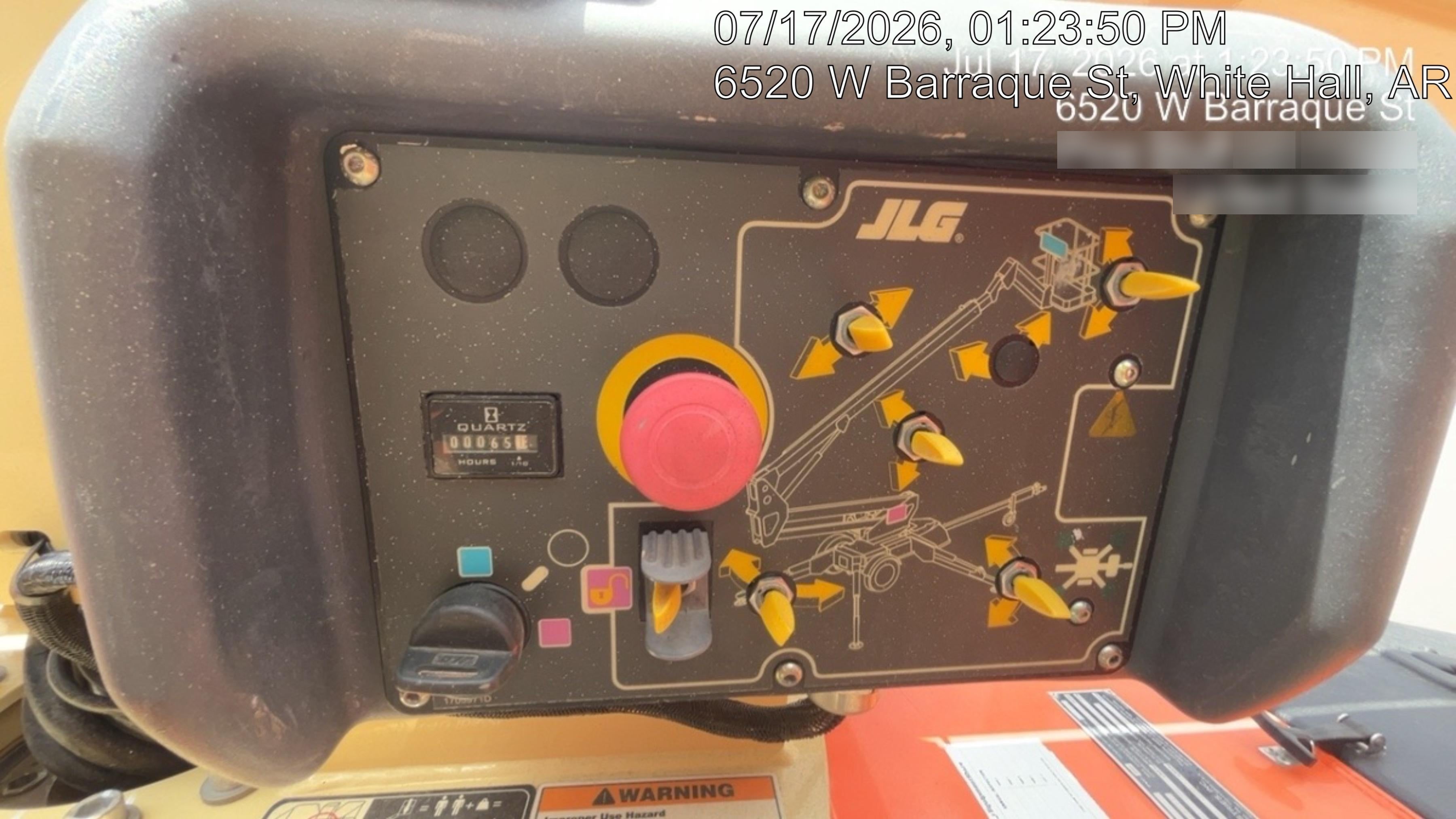 2022 JLG T350