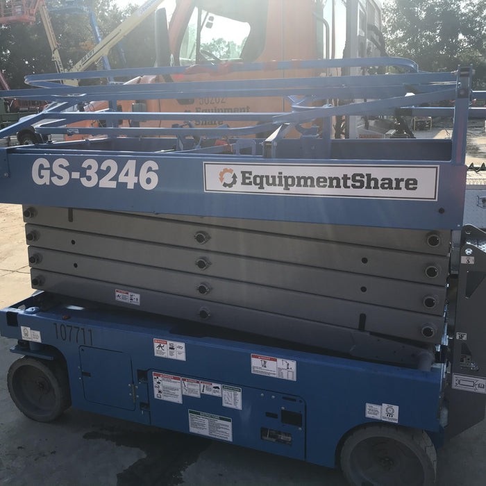 2020 Genie GS-3246 Standard, Folding full height swing gate