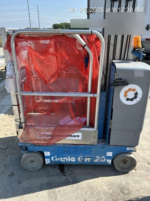 2011 GENIE GR-20