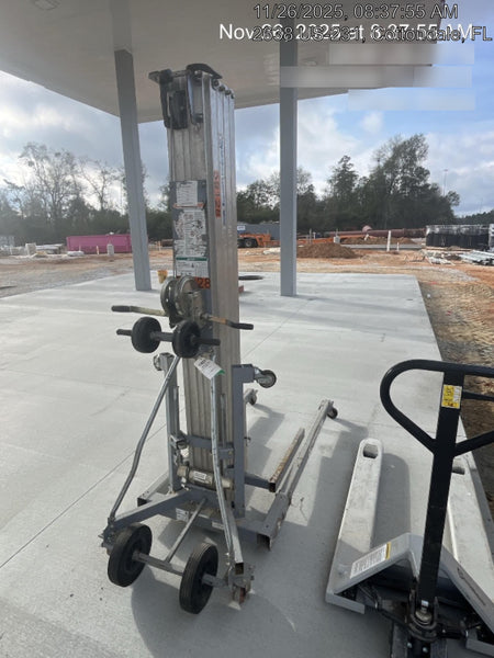 2019 GENIE SLC-24