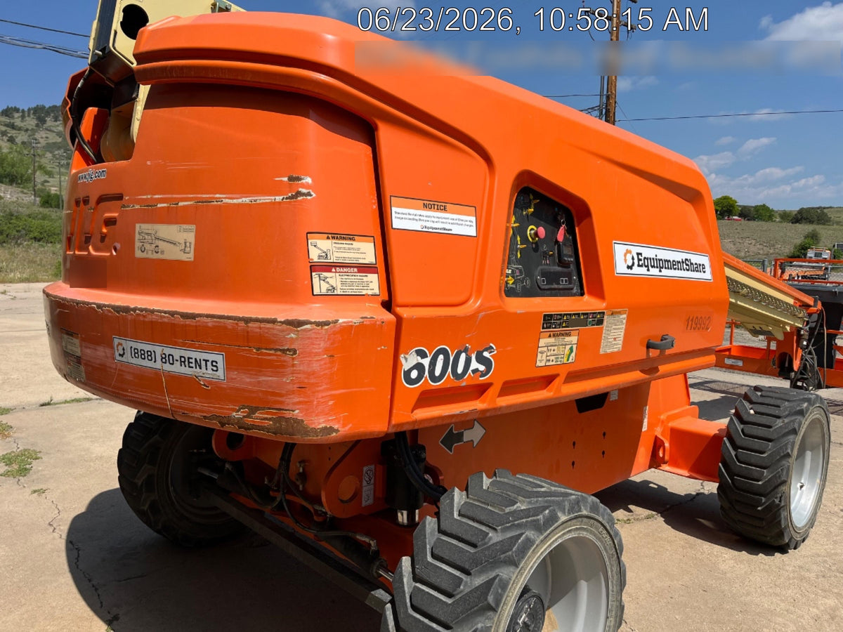 2021 JLG 600S