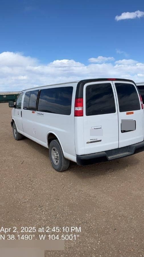 2023 CHEVROLET Express Van - Rental