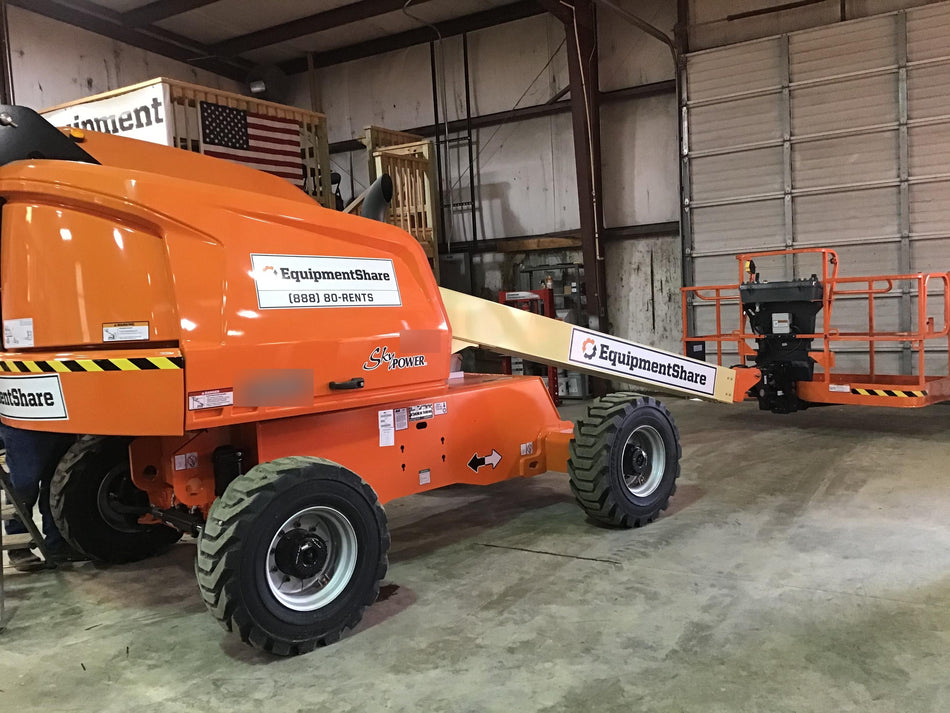 2020 JLG 400S