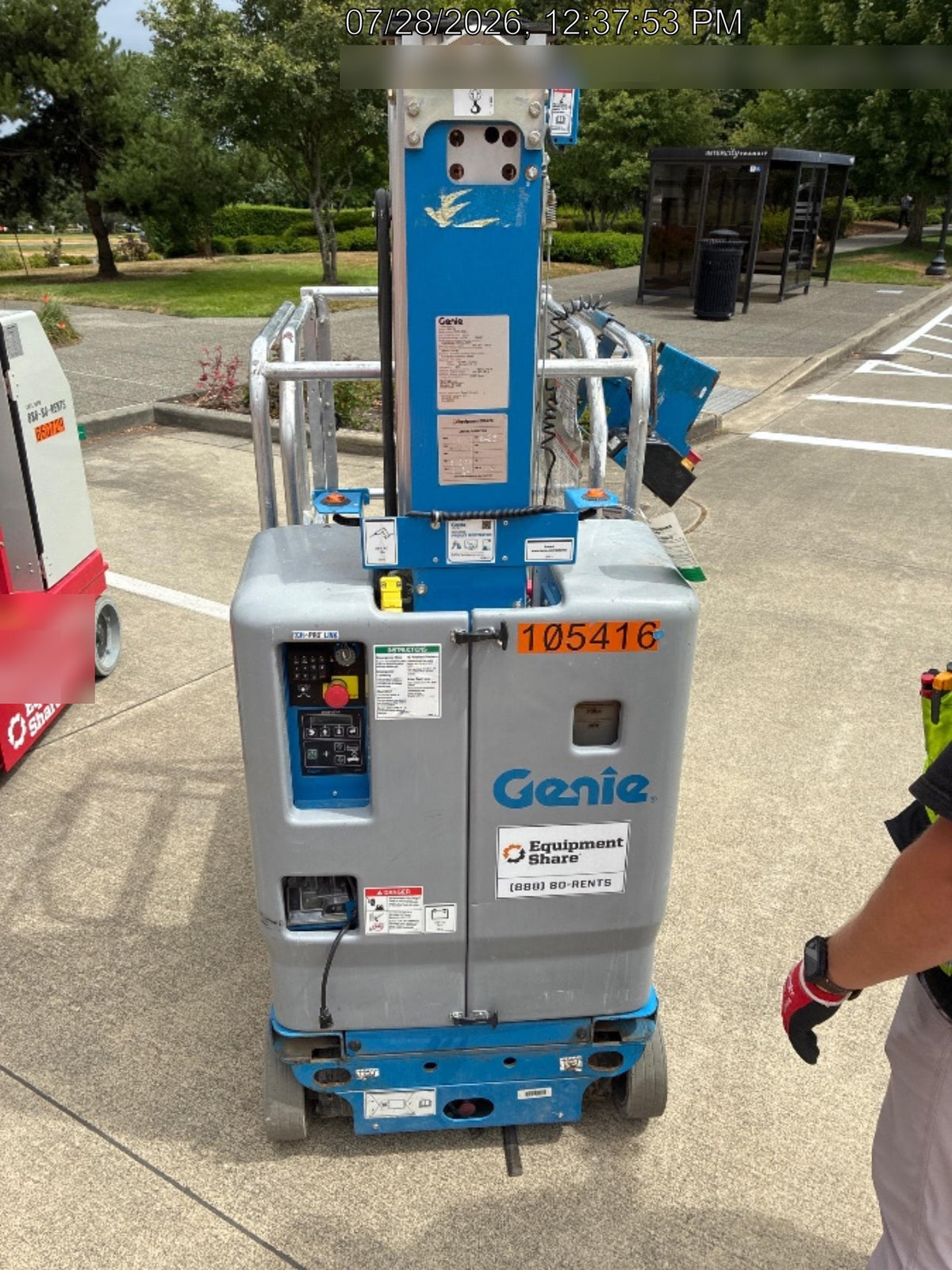 2020 GENIE GR-20