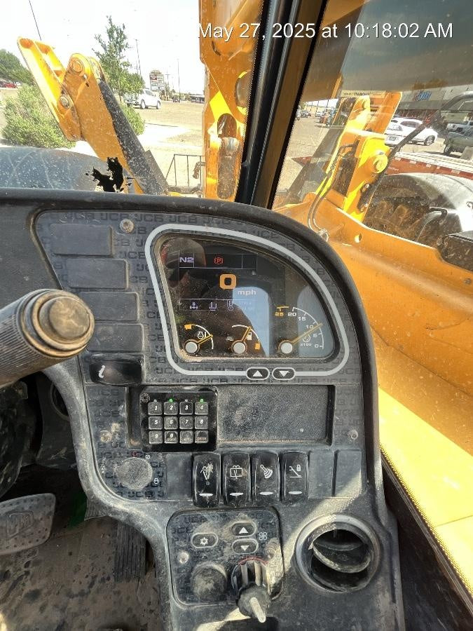2020 JCB 510-56 Cab/Heat/Air, 74 HP, Solid Tires, STD Worklight, Beacon, Aux Hydraulics, Lifting Eye, Back up Alarm w/66" Carriage/60" Forks