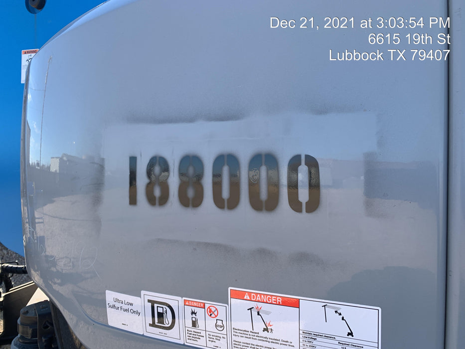 2021 GENIE ZX-135/70