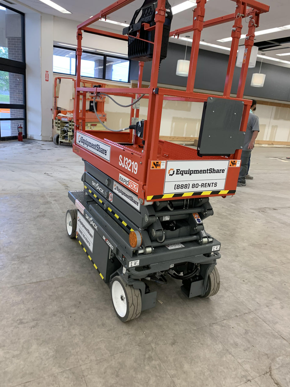 2021 SKYJACK SJ3219