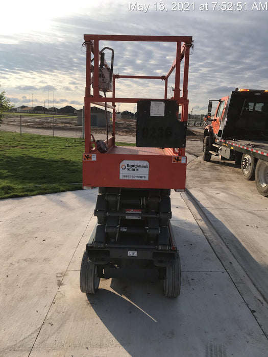 2018 Skyjack SJIII-3226 Skyjack SJIII3226 Scissor Lift w/Trojan Batteries