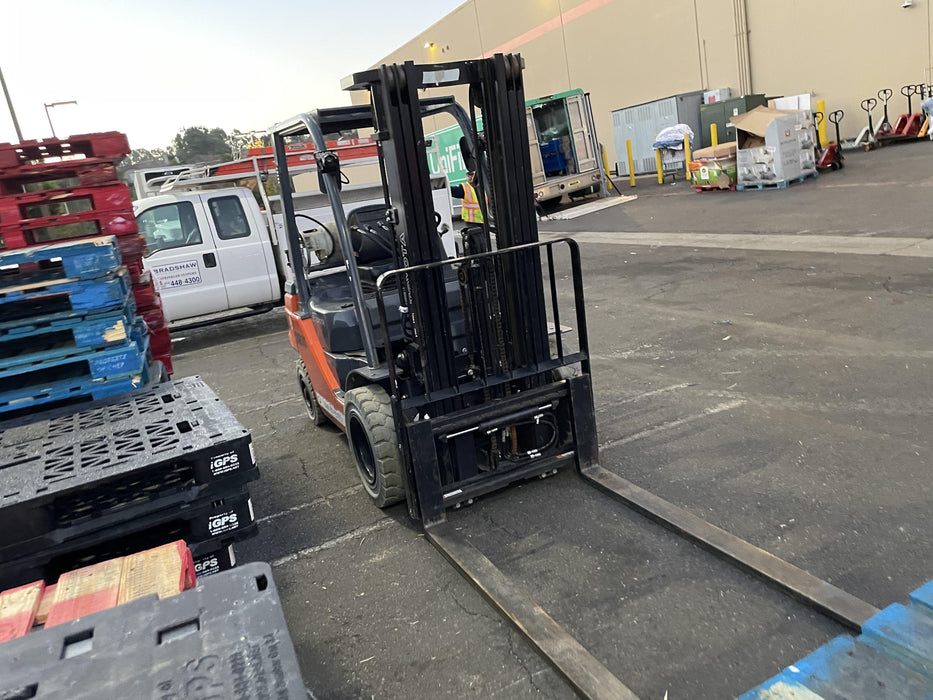 2022 TOYOTA 50-8FGU25