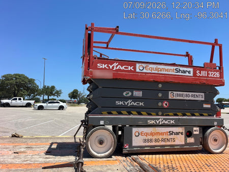 2018 SKYJACK SJIII-3226