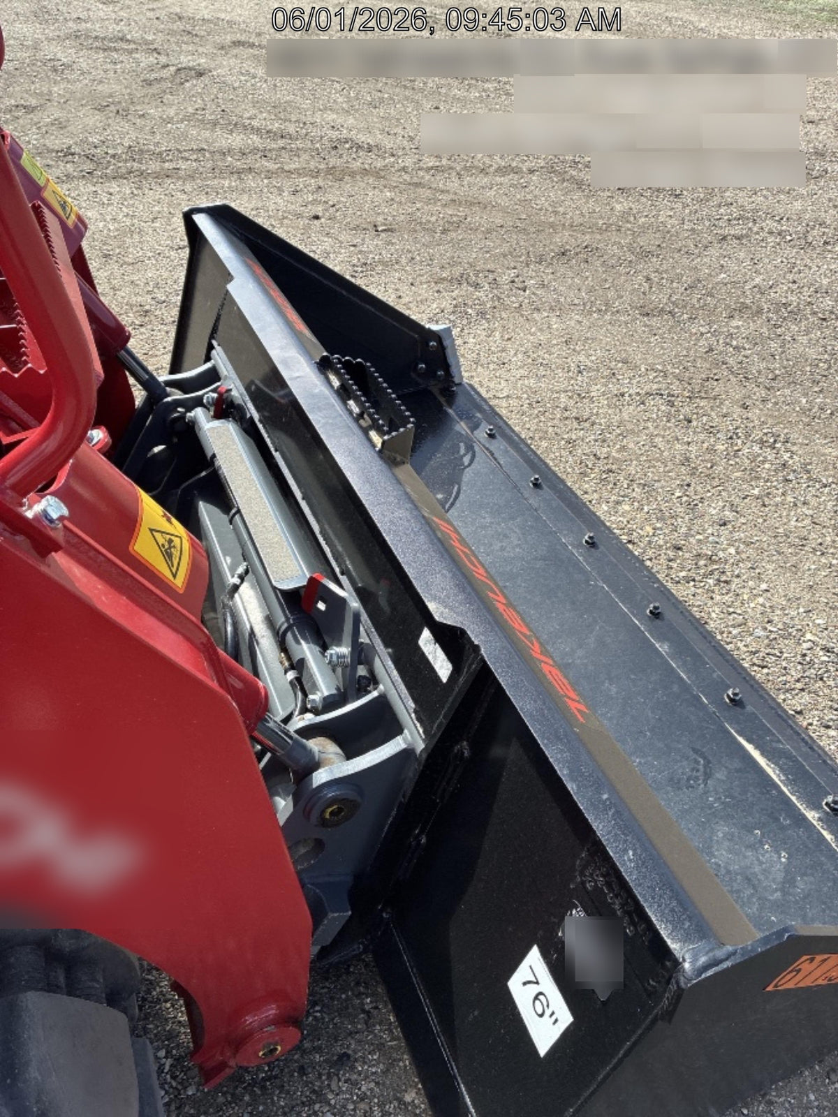 2025 TAKEUCHI 76" Smooth Bucket - Takeuchi