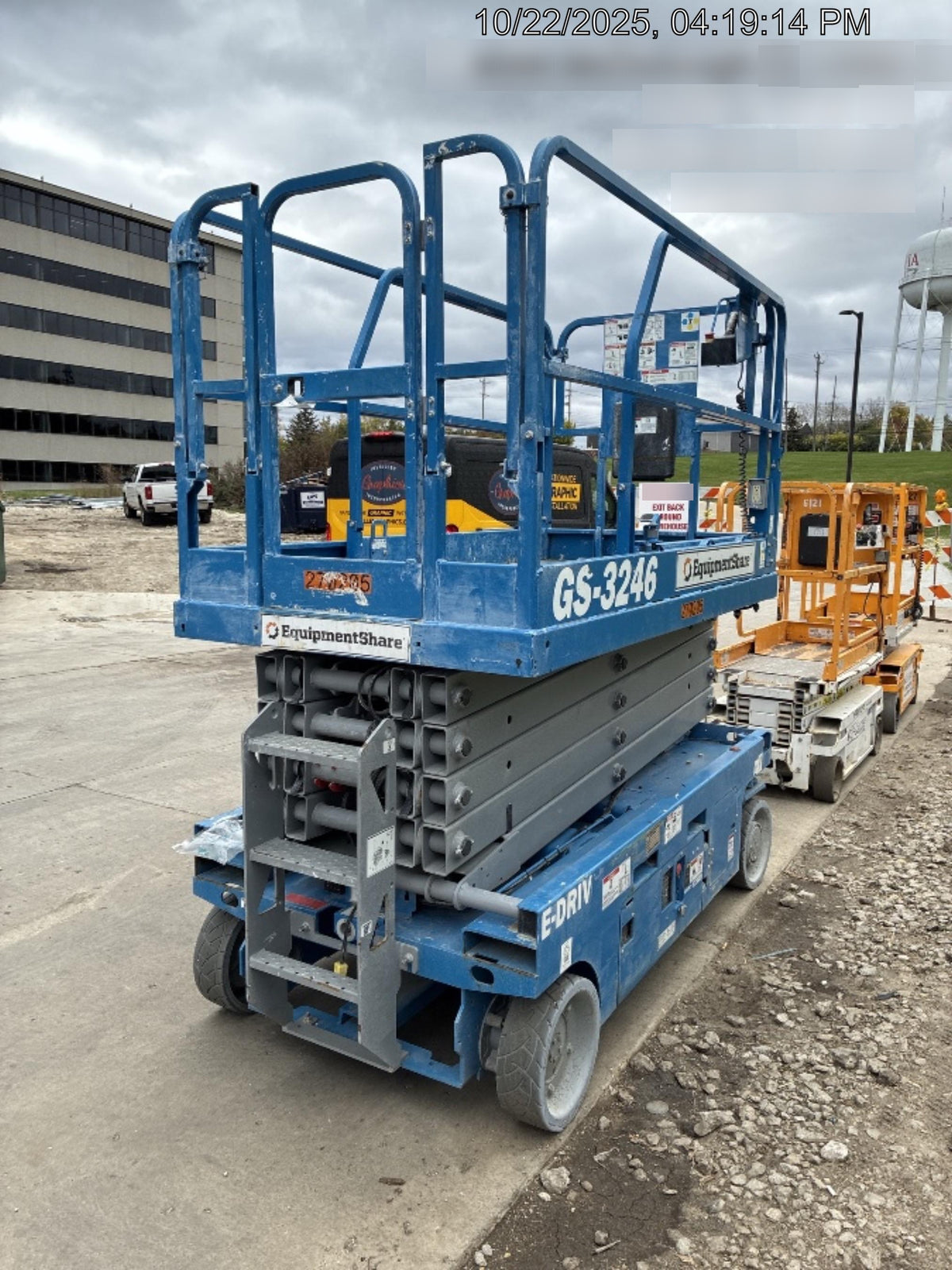 2022 GENIE GS-3246