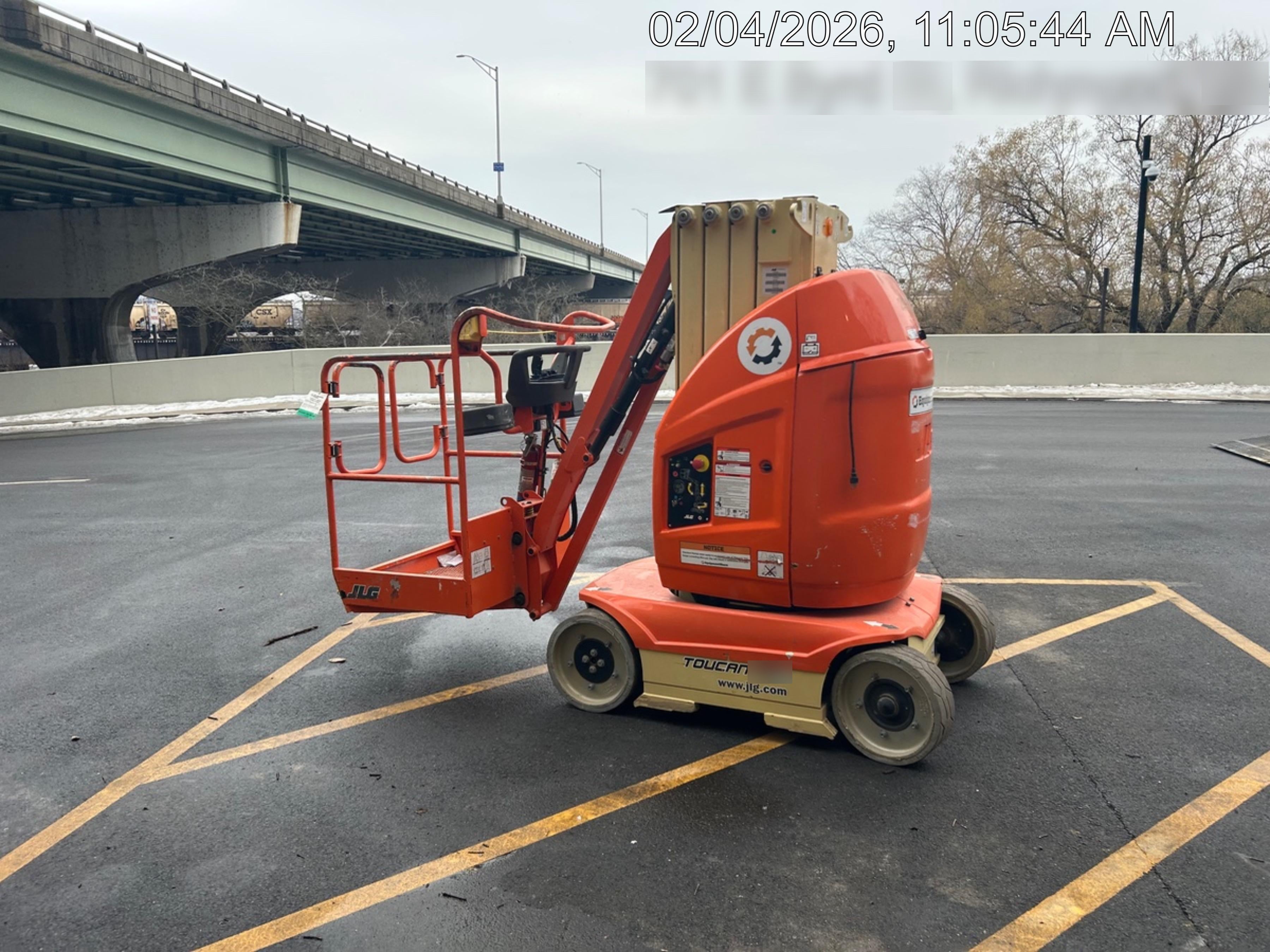 2022 JLG 26E