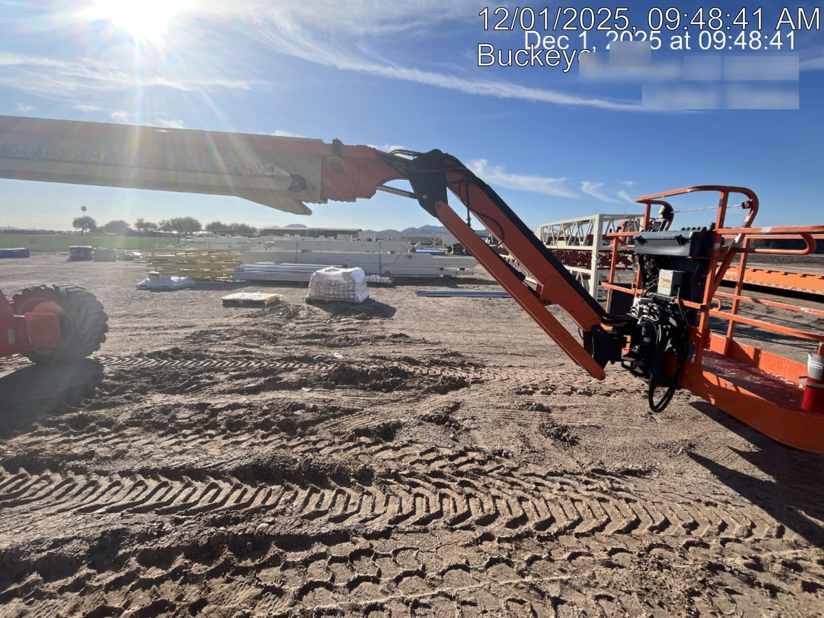 2021 JLG 660SJ