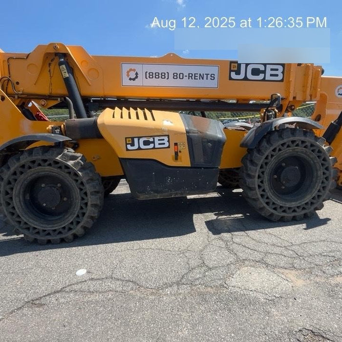 2019 JCB 512-56 Canopy, 74 HP, Solid Tires, STD Worklight, Beacon, Aux Hydraulics, Lifting Eye, Back up Alarm 66" Carriage, 60" Forks