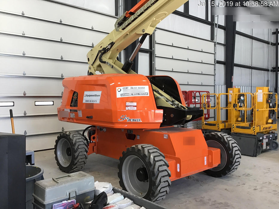 2019 JLG 660SJ
