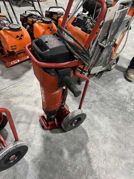 2022 HILTI TE 3000-AVR