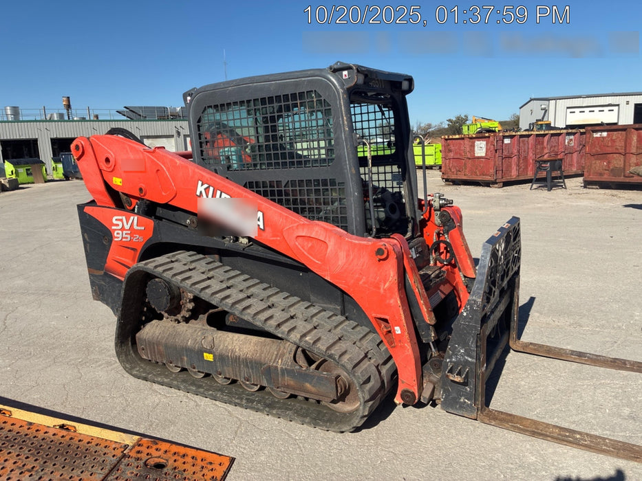 2019 Kubota SVL95-2S Cab/Heat/Air, Standard Tracks, Standard Flow w/Manual QC, 80" HD Bucket w/ Smooth Cutting Edge