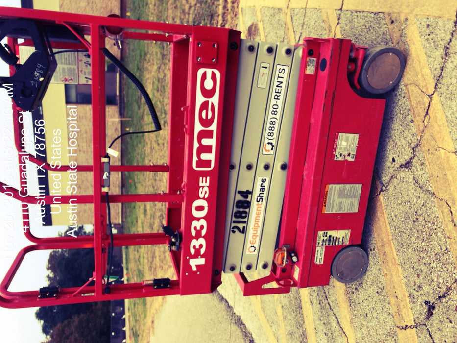 2019 MEC 1330SE MEC 1330SE w/ES Track Hardware, Full Extended 2 Year Warranty