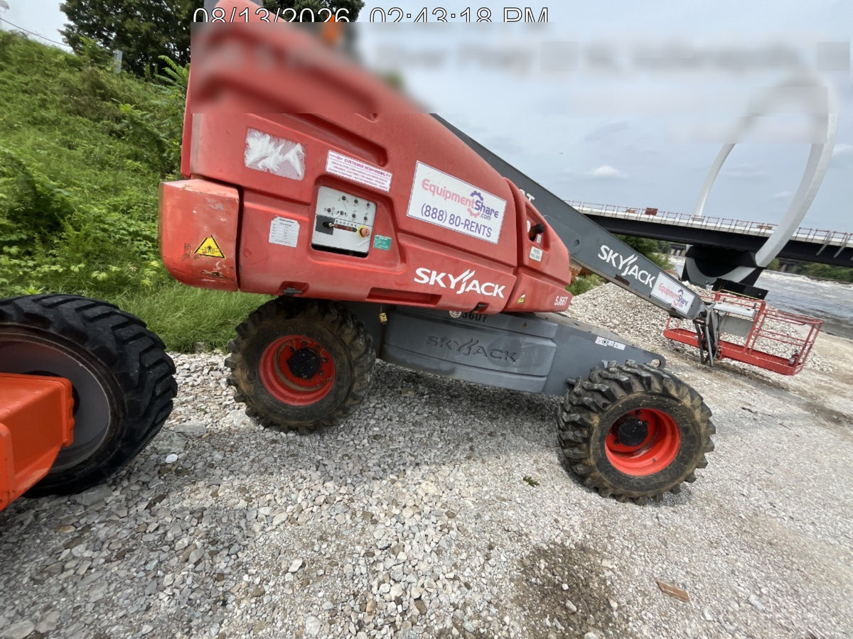 2017 SKYJACK SJ66T