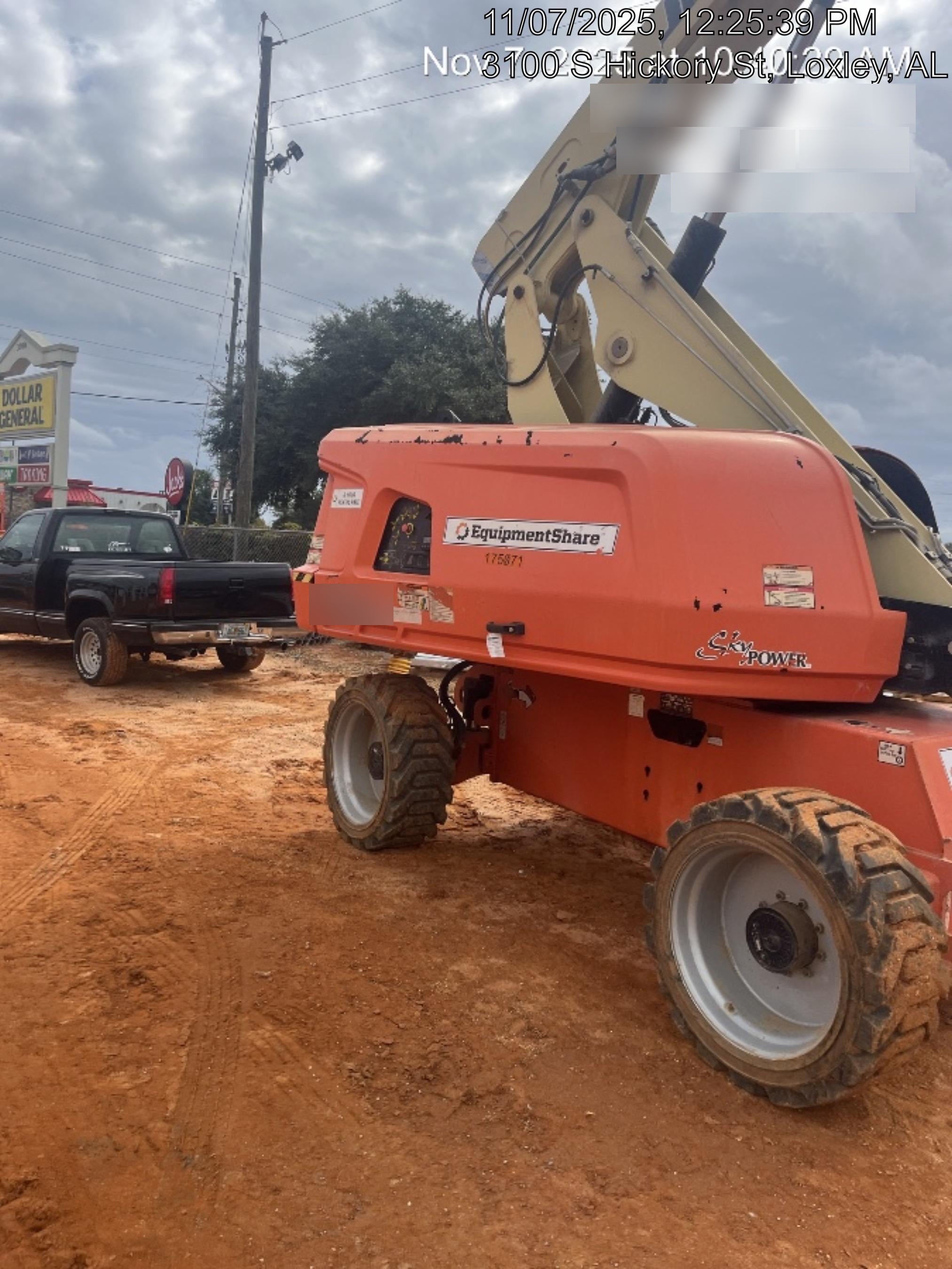 2021 JLG 660SJ